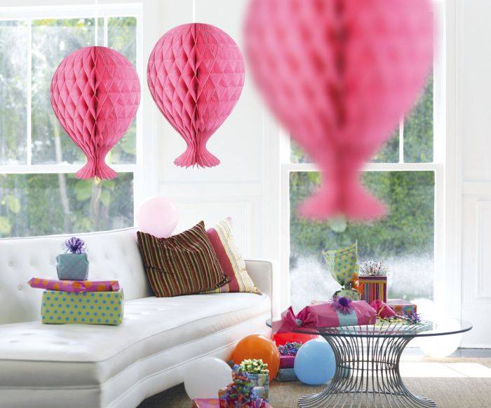 Ballon nid d'abeille rose clair 37cm