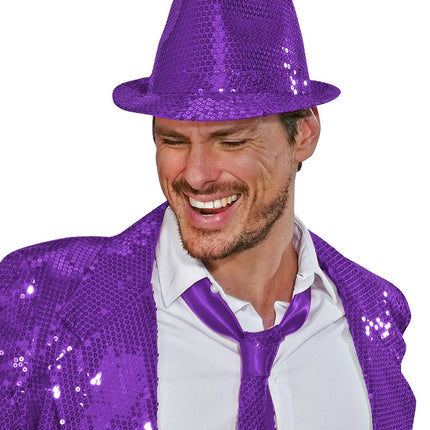 Chapeau violet à paillettes