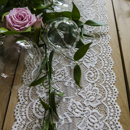 Chemin de table Dentelle 15cm 9m