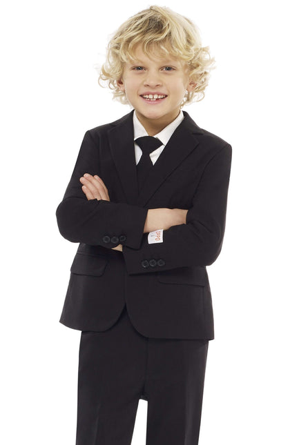 Garçon au costume noir <tc>OppoSuits</tc>