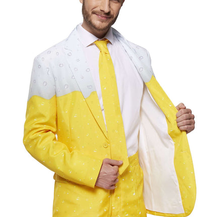 Fête de la bière en costume