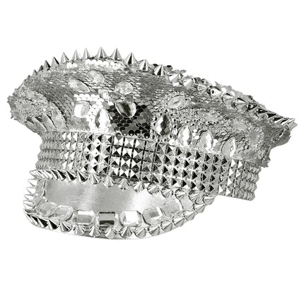 Le chapeau d'argent brille