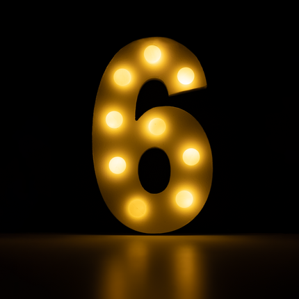 6 figures lumineuses 16.5cm