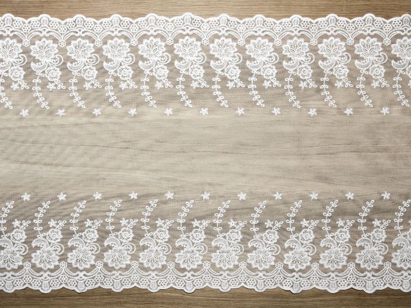 Chemin de table Dentelle 45cm 9m