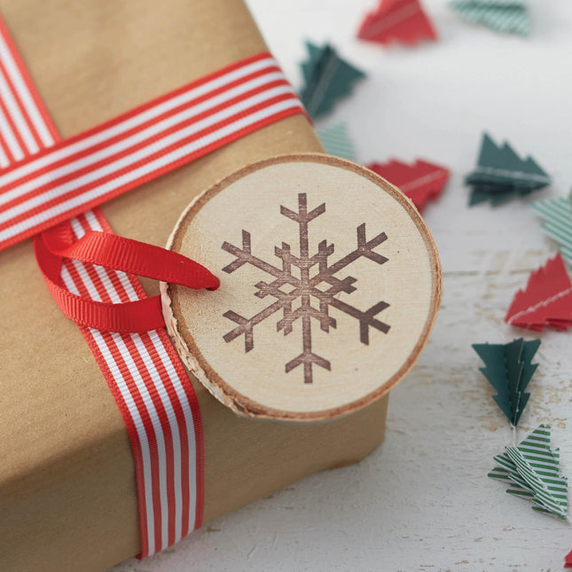 Décoration suspendue Flocon de neige en bois 6 pièces
