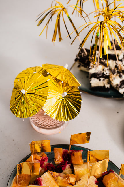 Bâtons de cocktail dorés Parasol 10cm 10pcs