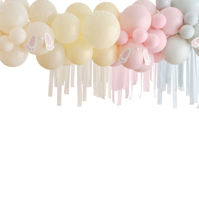 Arche de ballons de Pâques
