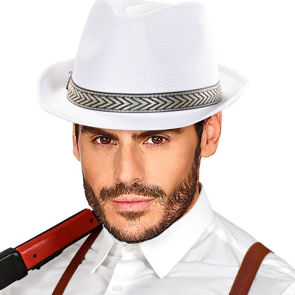 Chapeau blanc