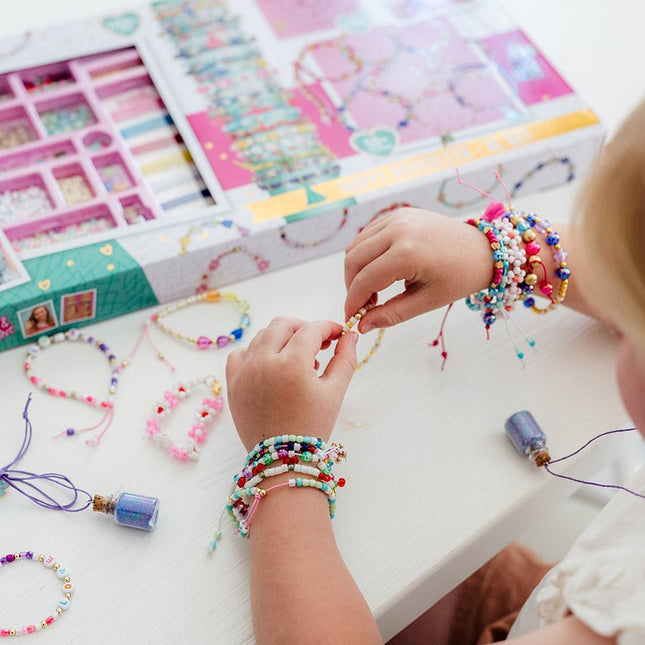 Gekleurde Knutselset Armbanden Maken Xl - Partywinkel - 8714274028104