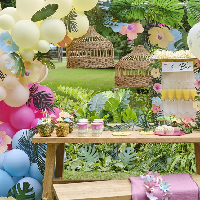 Gele Servetten Bloemen 16,5cm 16st van Ginger Ray koop je bij Partywinkel