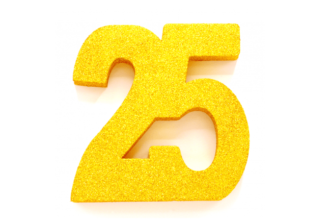 Goud Tafeldecoratie Cijfer 25 Glitter 20,5cm van WeFiesta koop je bij Partywinkel