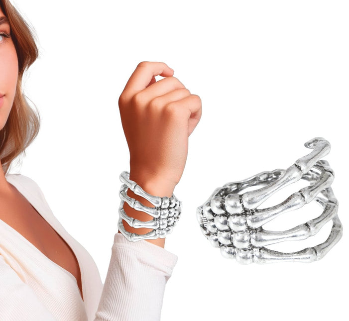 Halloween Armband Zilver Skelet Hand van Fiestas Guirca koop je bij Partywinkel