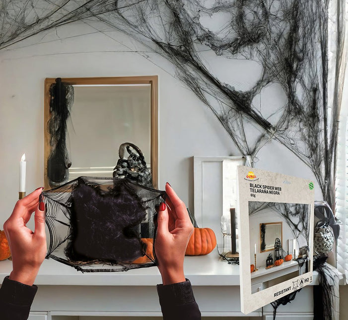 Halloween Hangdecoratie Zwart Spinnenweb 60gr van Fiestas Guirca koop je bij Partywinkel