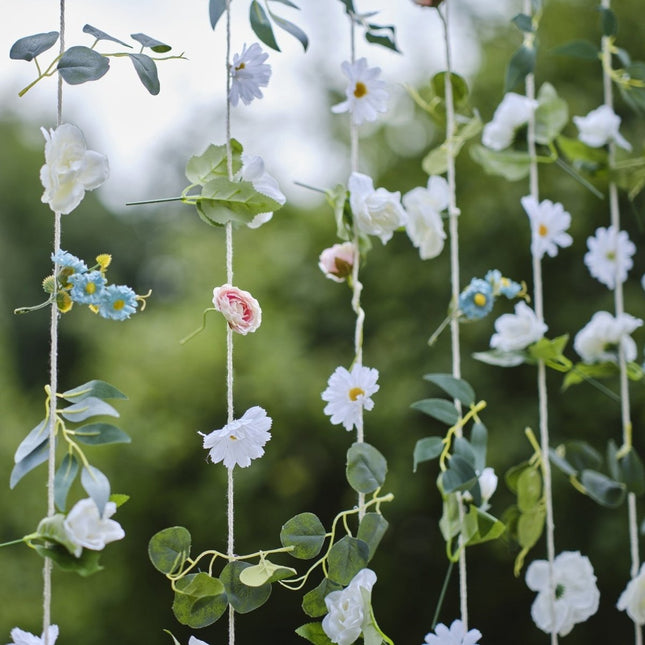 Hangdecoratie Bloemen 1,8m 12st van Ginger Ray koop je bij Partywinkel