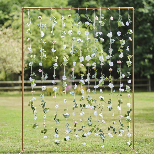 Hangdecoratie Bloemen 1,8m 12st van Ginger Ray koop je bij Partywinkel