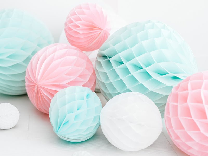 Honeycomb Bal Lichtroze 20cm van Partydeco koop je bij Partywinkel