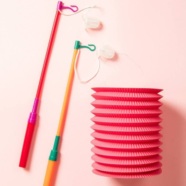 Lampionstokje Rood 40cm incl. batterij van Folat koop je bij Partywinkel