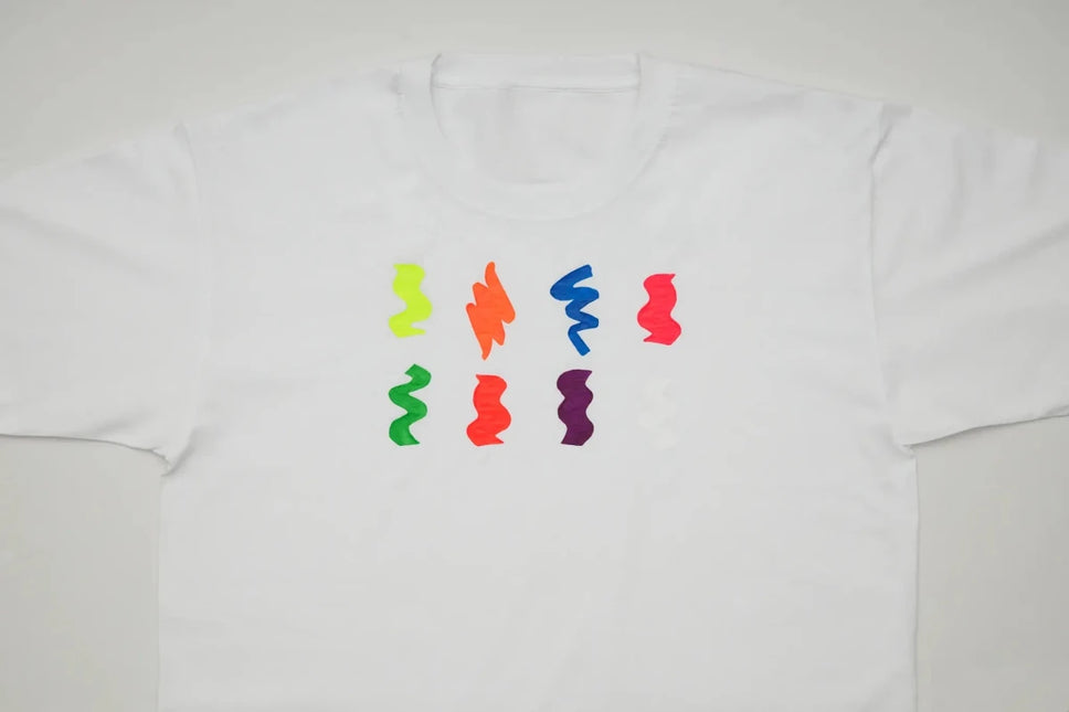 Moon Glow Neon UV Fabric Paint 125ml Intense Red 125ml van Moon Creations koop je bij Partywinkel