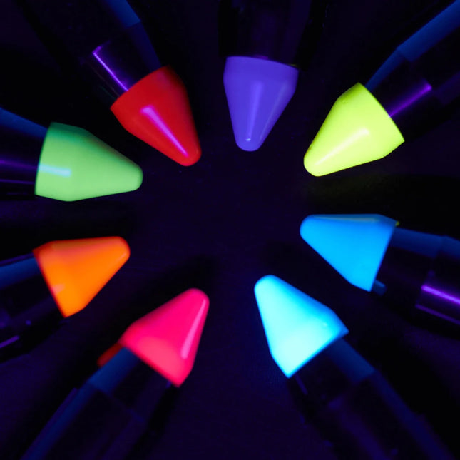 Moon Glow Pastel Neon UV Body Crayons Pastel Pink 3.2g van Moon Creations koop je bij Partywinkel