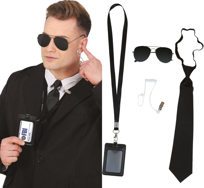 Politie Verkleedset 4 delig van Fiestas Guirca koop je bij Partywinkel