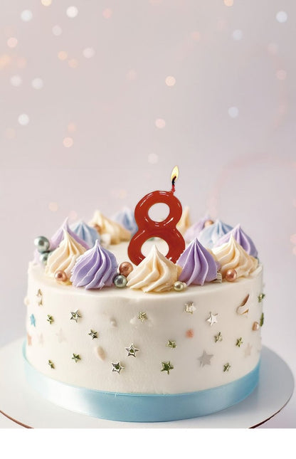 Rode Kaars 8 Jaar 5,5cm van Fiestas Guirca koop je bij Partywinkel