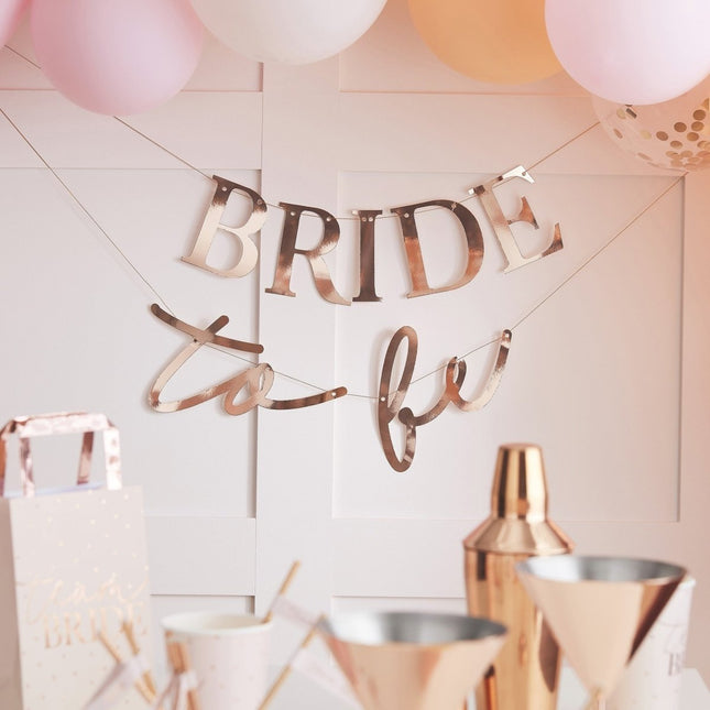 Rose Gouden Slinger Bride To Be 1,5m van Ginger Ray koop je bij Partywinkel