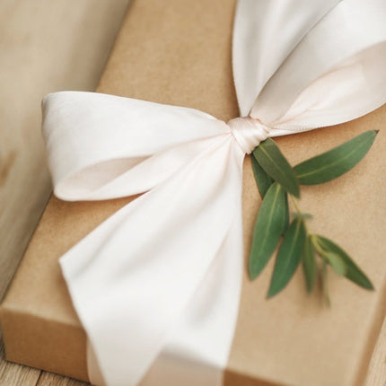 Satijn Lint Wit Pastel 25mm 25m van Partydeco koop je bij Partywinkel