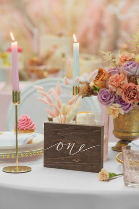 Tafelnummer One 18cm van Partydeco koop je bij Partywinkel