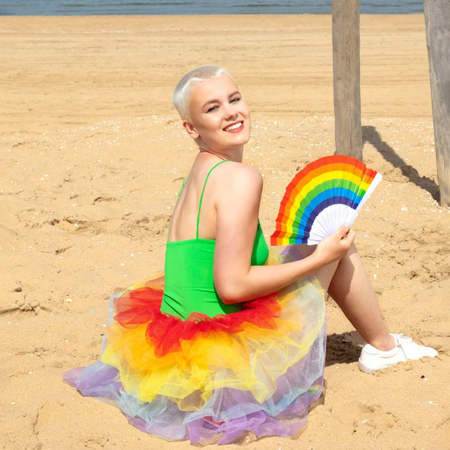 Waaier Regenboog Pride 23cm 6st van Boland koop je bij Partywinkel