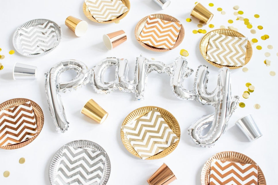 Zilveren Bekers Metallic Karton 250ml 8st van Folat koop je bij Partywinkel