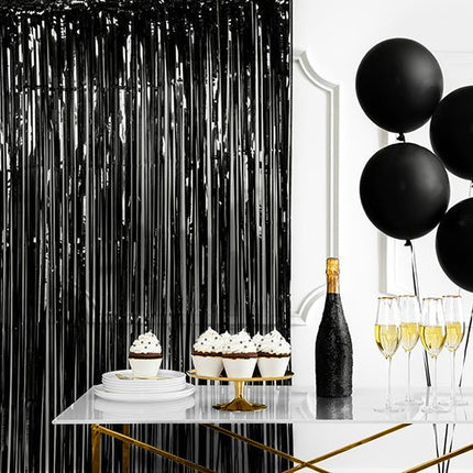 Zwart Deurgordijn 2,5m van Partydeco koop je bij Partywinkel